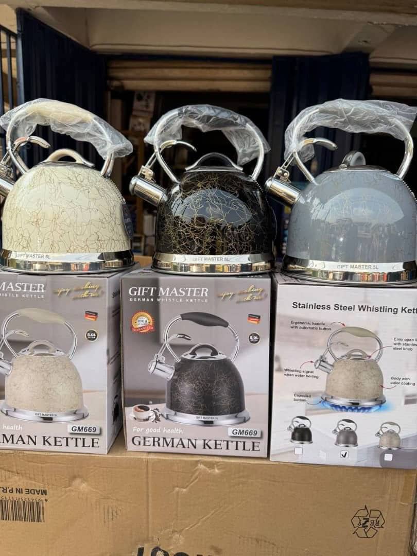 German shiny kettle